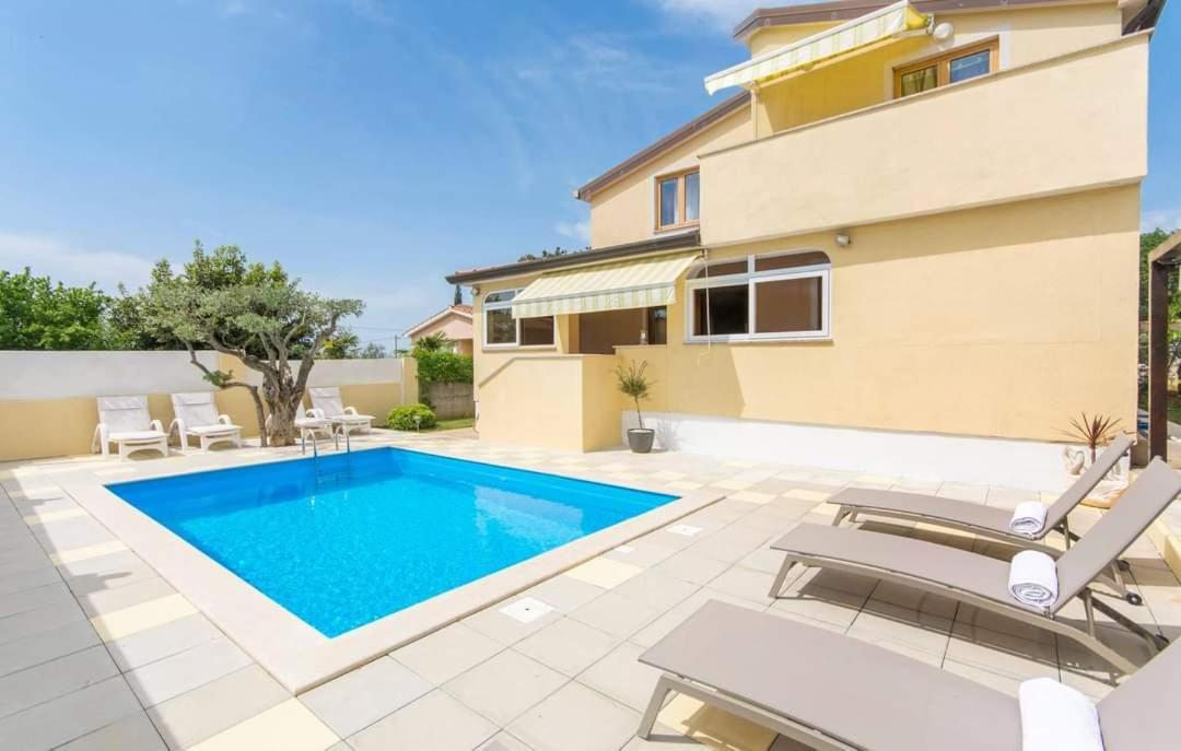 Gimy Villa&App 1 Porec Gedici Exterior photo