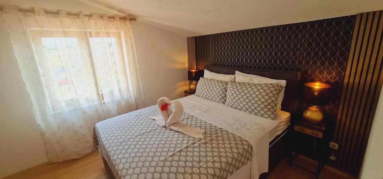 Gimy Villa&App 1 Porec Gedici Exterior photo